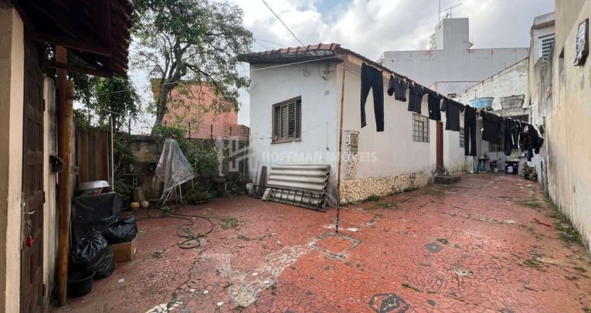 Casa térrea à venda com 03 dormitórios e 04 vagas no bairro Boa Vista em São Caetano do Sul