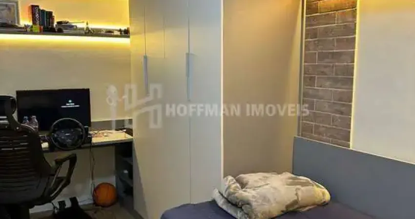 Apartamento com Quintal