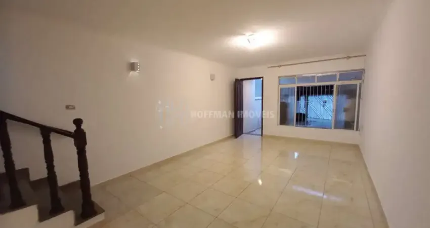 Sobrado com 4 dormitórios e 2 vagas de garagem no bairro Santa Maria.