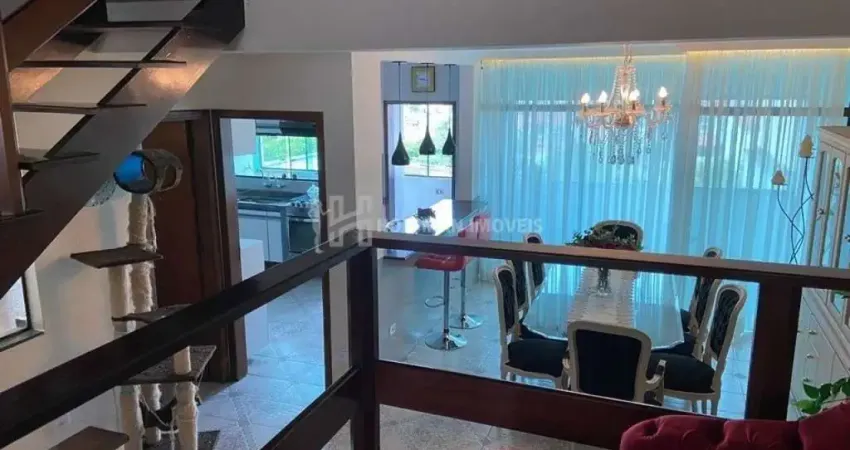 Sobrado com 3 dormitorios 1 suite, 4 vagas com dependência para empregada