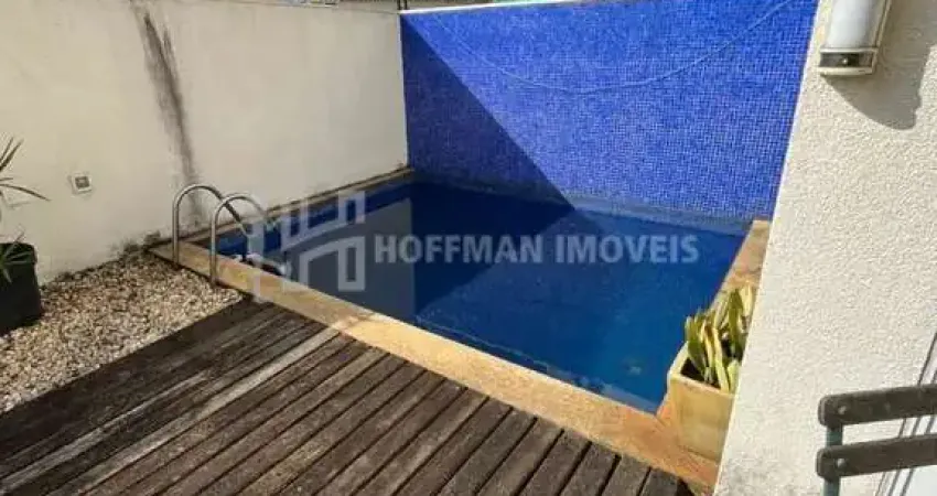 Sobrado com piscina à venda - 02 suítes e 02 vagas no Bairro Santa Paula