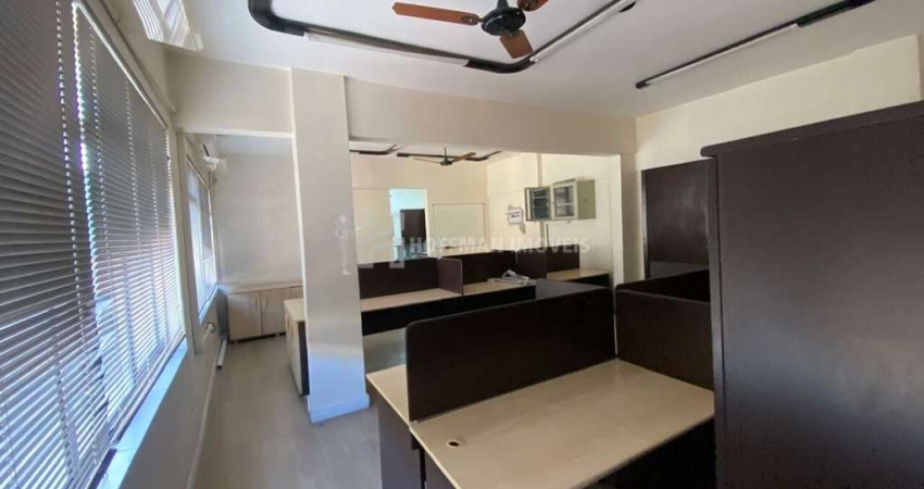Sala comercial com 4 salas à venda na Rua Santa Catarina, --, Centro, São Caetano do Sul