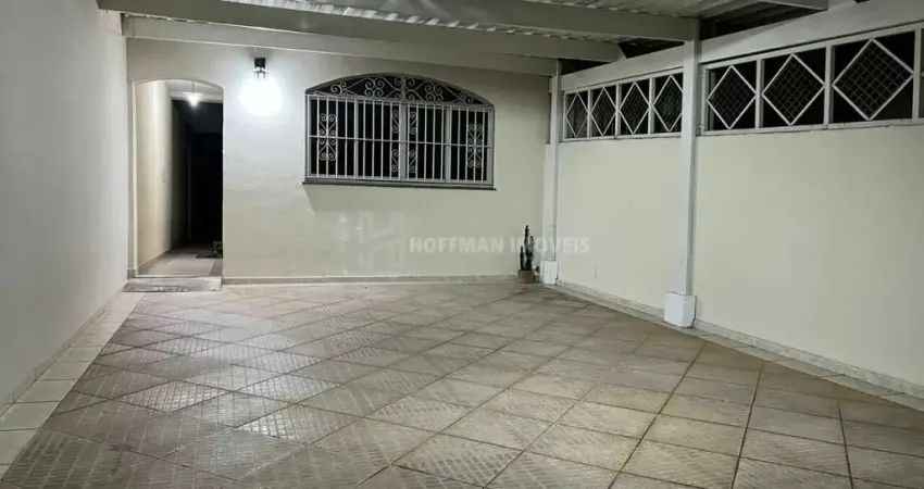 Sobrado à venda com 04 dormitórios e 03 vagas de garagem no Bairro Osvaldo Cruz