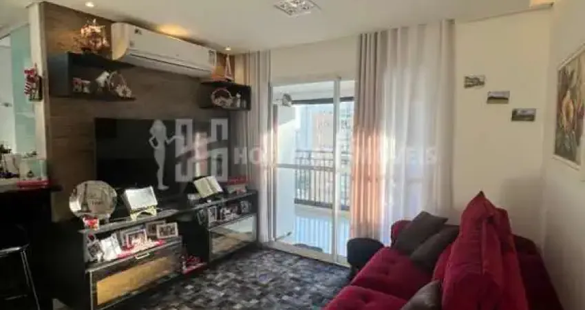 Apartamento para alugar em condomínio clube 03 dormitórios, 01 suíte, 02 vagas, varanda gourmet !