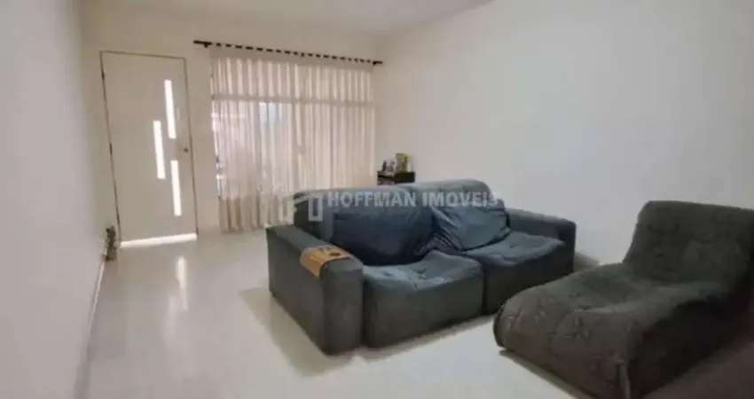 Sobrado com 04 dormitórios, 01 suíte, 02 vagas, quintal com churrasqueira - bairro barcelona !