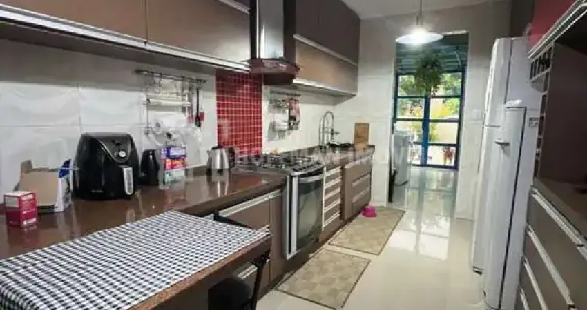 Casa com 2 quartos para alugar na Rua Guaiamu, --, Santa Maria, São Caetano do Sul