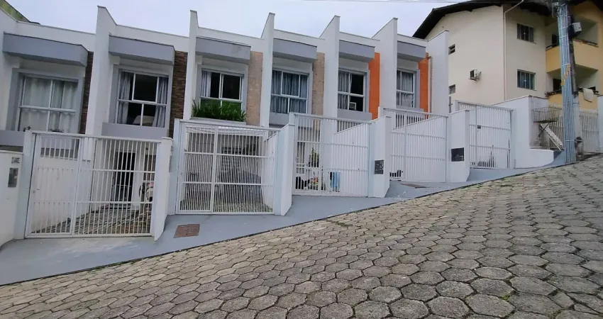 Casa com 2 quartos à venda no Itoupava Seca, Blumenau 