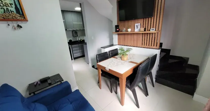 Sobrado à Venda com 2 Quartos e 3 WC's na Vila Assunção, Santo André, SP