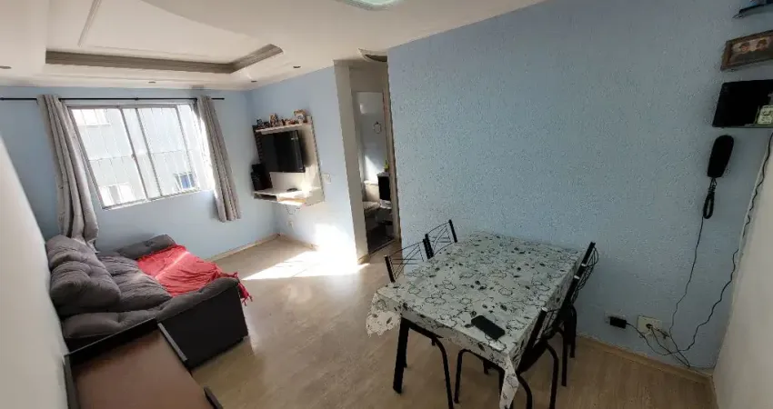 Apartamento à Venda com 2 Quartos e WC na Cidade São Jorge, Santo André
