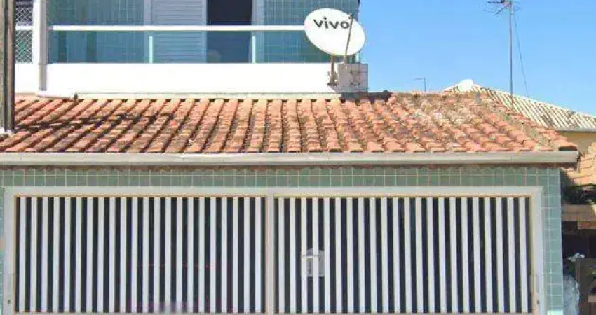 Sobrado para Venda em Praia Grande, Sítio do Campo, 2 dormitórios, 2 suítes, 1 banheiro, 2 vagas
