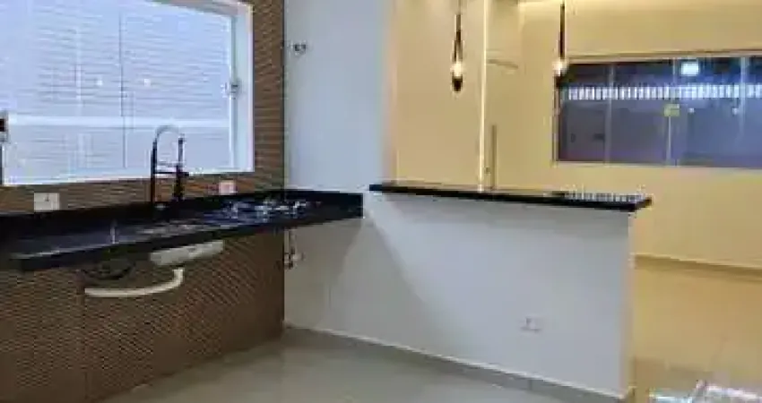 Casa para Venda em Praia Grande, Caiçara, 3 dormitórios, 2 suítes, 3 banheiros, 2 vagas