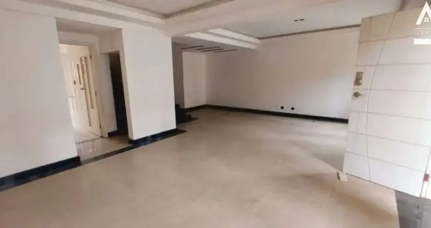 Sobrado em Condominio Fechado á venda 3 dormitórios, 3 vagas de garagem, bairro Mirim, Praia Grande/SP