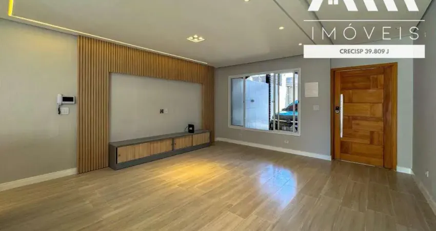 Espaçosa Casa Geminada à Venda no Canto do Forte, Praia Grande