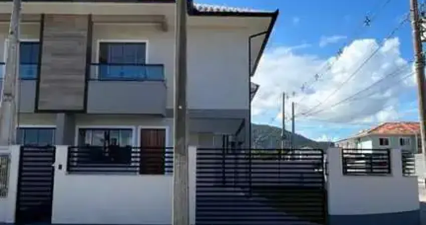 Sobrado para Venda em São José, Potecas, 3 dormitórios, 1 suíte, 1 banheiro, 2 vagas