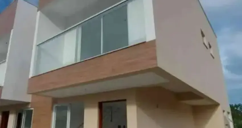 Sobrado para Venda em Palhoça, Vale Verde, 2 dormitórios, 2 suítes, 2 vagas