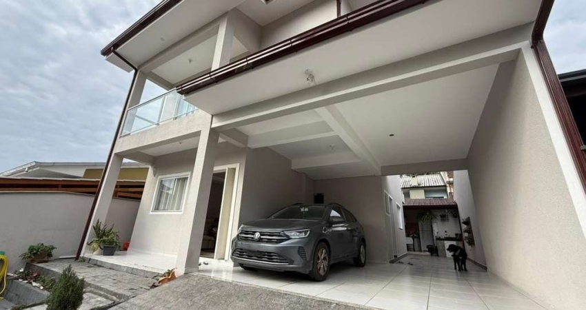 Casa para Venda em Palhoça, Bela Vista, 3 dormitórios, 1 suíte, 1 banheiro, 2 vagas