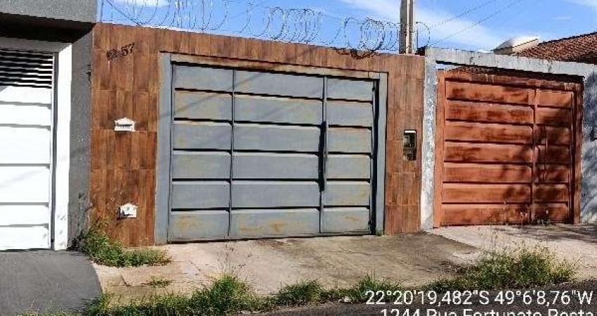 Casa para Venda em Bauru, Residencial Jardim Jussara, 1 dormitório, 1 banheiro, 1 vaga