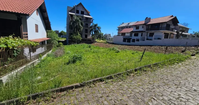 Lindo terreno plano no bairro pousada da neve na serra gaucha