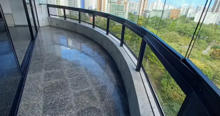 Apartamento com 210m² - 4 quartos- Alugar- Jaqueira - Recife