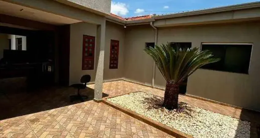 Casa com 4 quartos à venda na Rua 10, Celina, Barretos