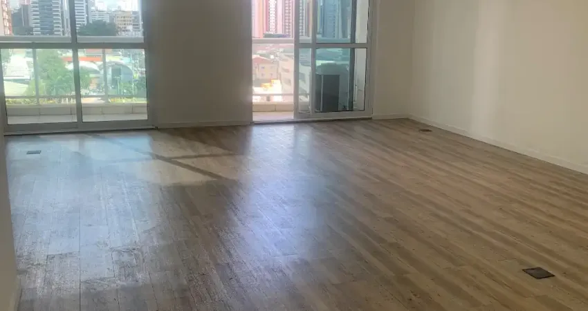 Sala comercial com 4 salas para alugar na Avenida Doutor Chucri Zaidan, 1550, Vila Cordeiro, São Paulo