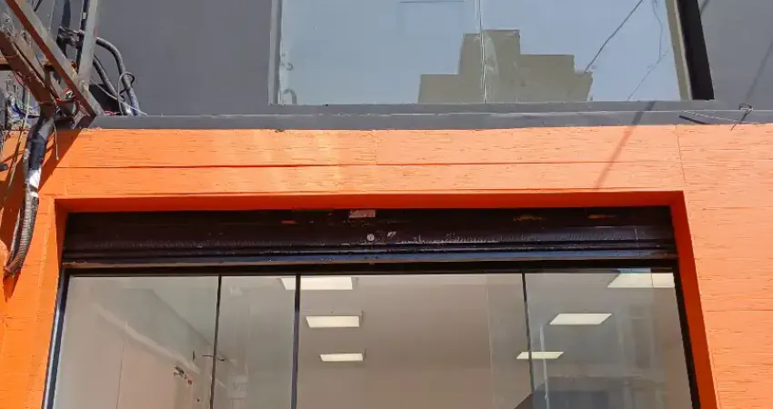 Casa comercial com 4 salas para alugar na Alameda dos Nhambiquaras, 1539, Indianópolis, São Paulo