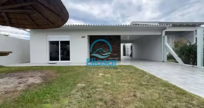 Casa com 3 quartos à venda na Zona Nova, Tramandaí 