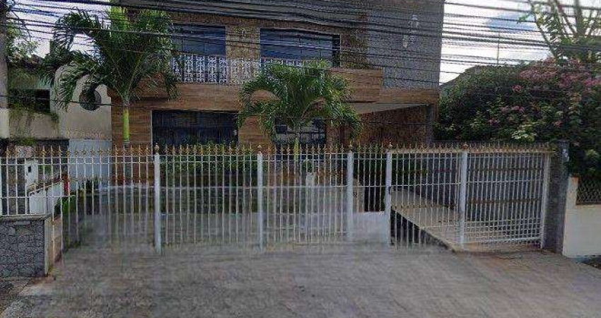 Casa com 3 dormitórios à venda, 384 m² por R$ 1.200.000,00 - Vila Valqueire - Rio de Janeiro/RJ