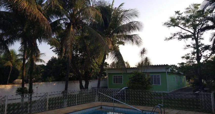 Sítio com 4 quartos  à venda, 2000 m² por R$ 900.000 - Santa Cruz - Rio de Janeiro/RJ