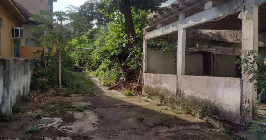 Terreno à venda, 550 m² por R$ 335.000,00 - Bento Ribeiro - Rio de Janeiro/RJ