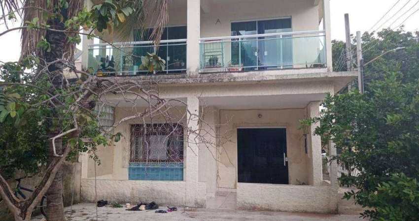 Casa com 4 dormitórios à venda, 200 m² por R$ 450.000,00 - Realengo - Rio de Janeiro/RJ