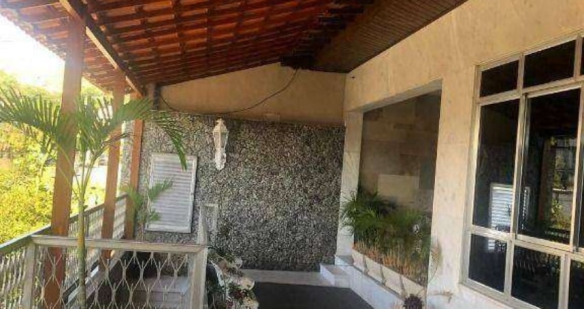 Casa com 6 quartos à venda, 412 m² por R$ 1.650.000 - Vila Valqueire - Rio de Janeiro/RJ
