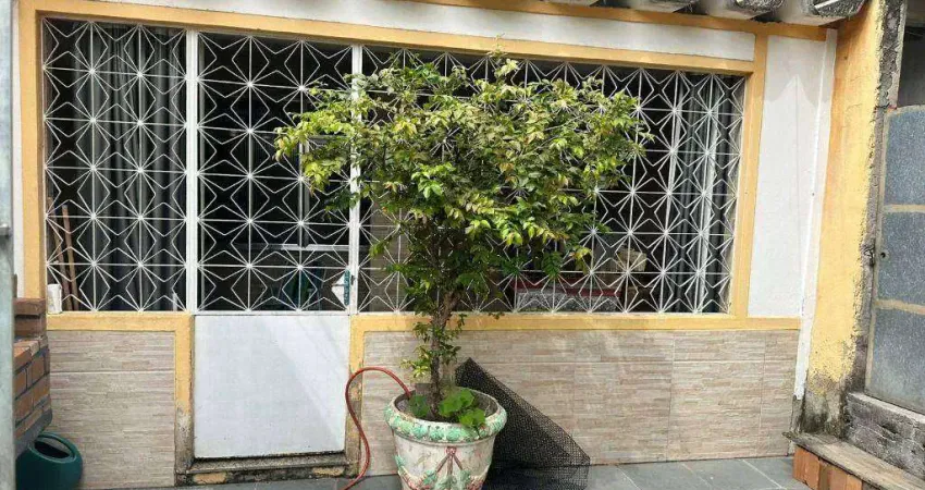 Casa com 2 quartos à venda, 100 m² por R$ 220.000 - Oswaldo Cruz - Rio de Janeiro/RJ