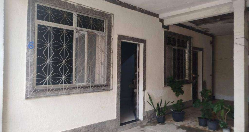 Casa com 4 quartos à venda, 240 m² por R$ 390.000 - Cascadura - Rio de Janeiro/RJ