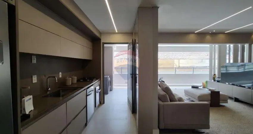 Apto à venda na Saúde com 3 Dormitórios - 400m Metrô Saúde