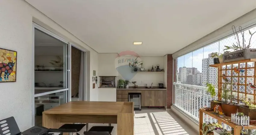 Apartamento espaçoso com varanda gourmet e linda vista na vila mariana!