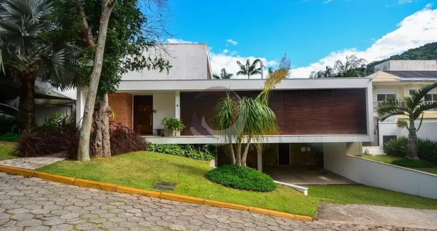 Casa em condomínio fechado com 4 quartos para alugar na Rodovia Doutor Antônio Luiz Moura Gonzaga, 383, Rio Tavares, Florianópolis