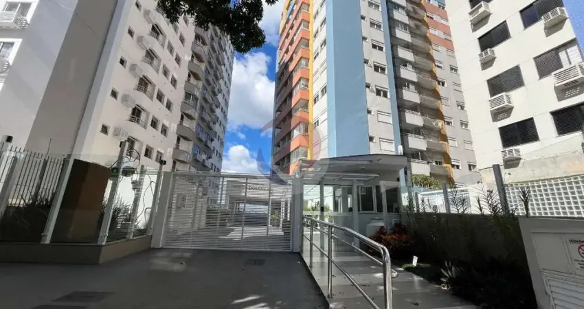 Apartamento com 3 quartos para alugar na Rua Cristóvão Nunes Pires, 180, Centro, Florianópolis