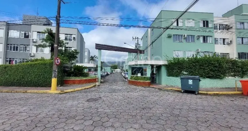 Apartamento com 3 quartos para alugar na Rua Luiz Oscar de Carvalho, 149, Trindade, Florianópolis
