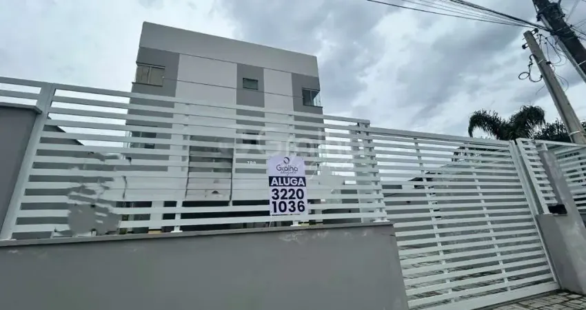 Apartamento com 2 quartos para alugar na Rua Galvão, 700, Carianos, Florianópolis
