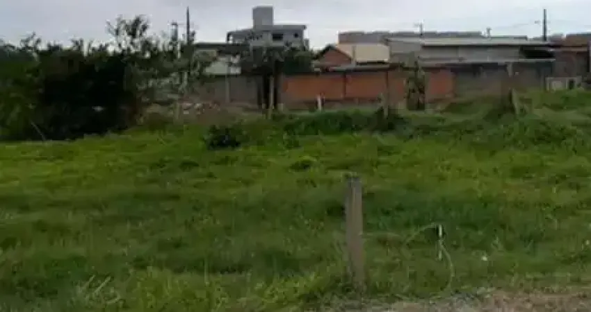 Terreno em piçarras: 252m², 12x21 - perfeito para o seu projeto!