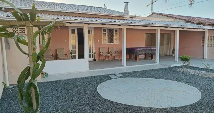 Casa completa na praia alegre, penha: 3 quartos, área de festa e a 500 metros do mar!