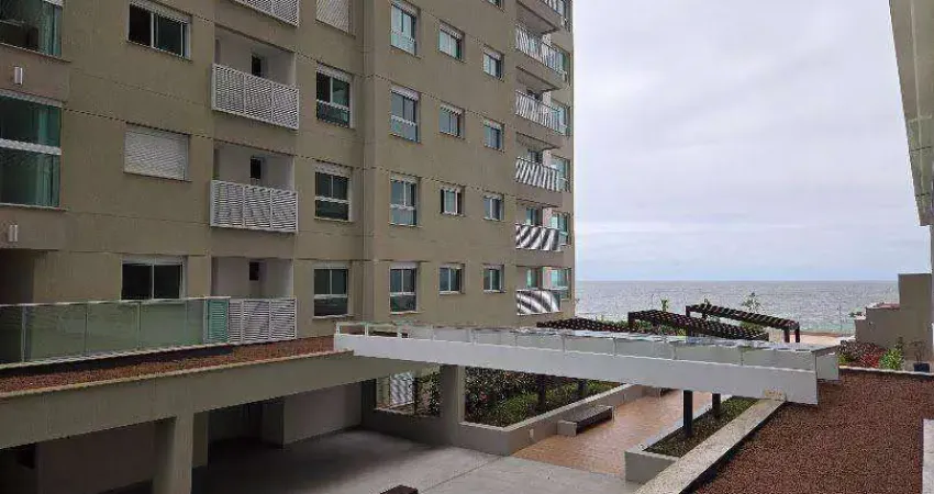 Apartamento semi-mobiliado no summer home club: 3 dormitórios e localização lateral mar em piçarras!