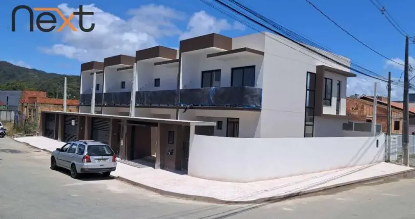 Sobrado com 3 dormitórios à venda, 115 m² por r$ 630.000,00 - centro - penha/sc