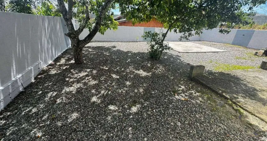 Viver perto da praia do grant é um privilégio! casa com 3 dormitórios!