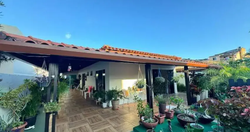 Casa com 4 quartos à venda no Centro, Lauro de Freitas 