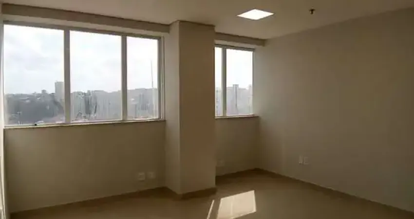 Sala comercial com 4 salas para alugar em Santo Antônio, Americana 