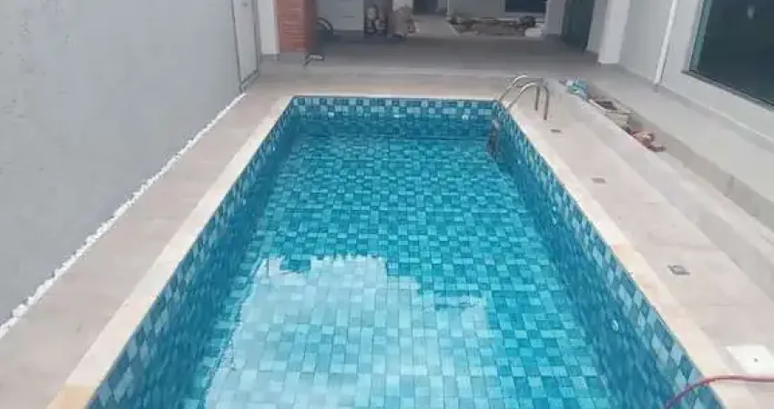 Casa com 4 quartos para alugar em Catharina Zanaga, Americana 