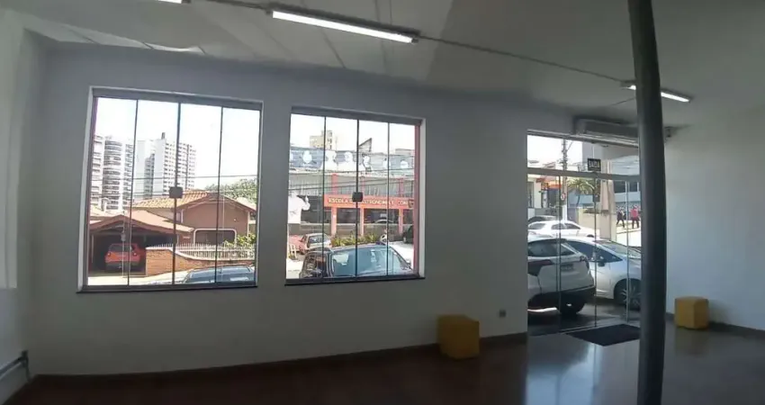 Casa comercial com 12 salas para alugar no Centro, Americana 