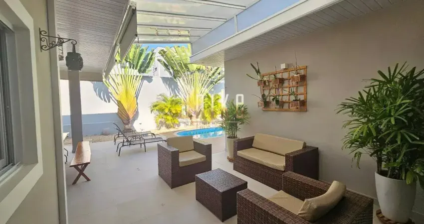 Maravilhosa casa térrea no cond mont blanc, 2 suites, area gourmet com piscina